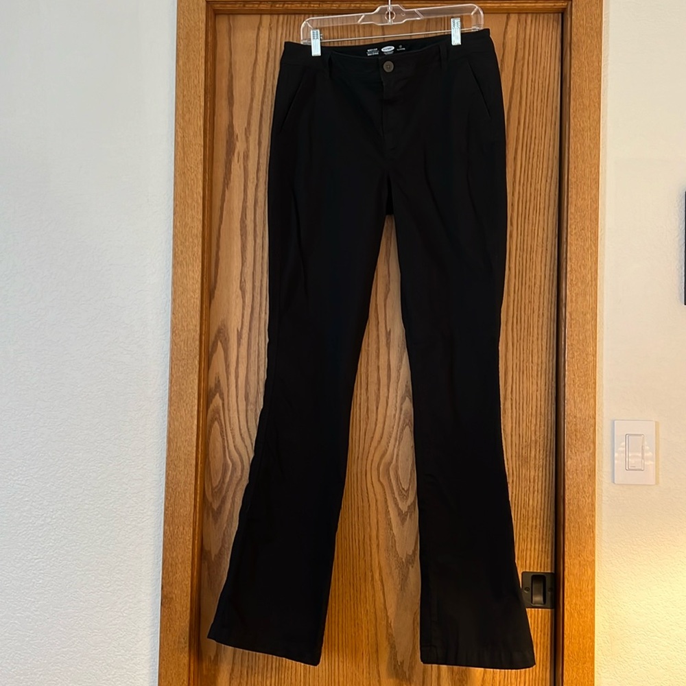 Old Navy 12 Tall black chino boot cut pants EUC